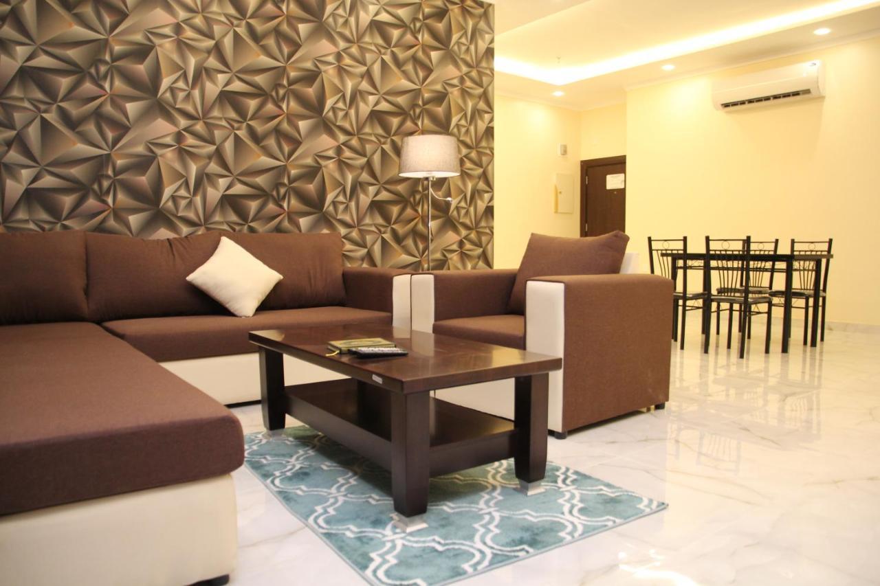 Ewaan Alnagaa Aparthotel Jeddah Ngoại thất bức ảnh
