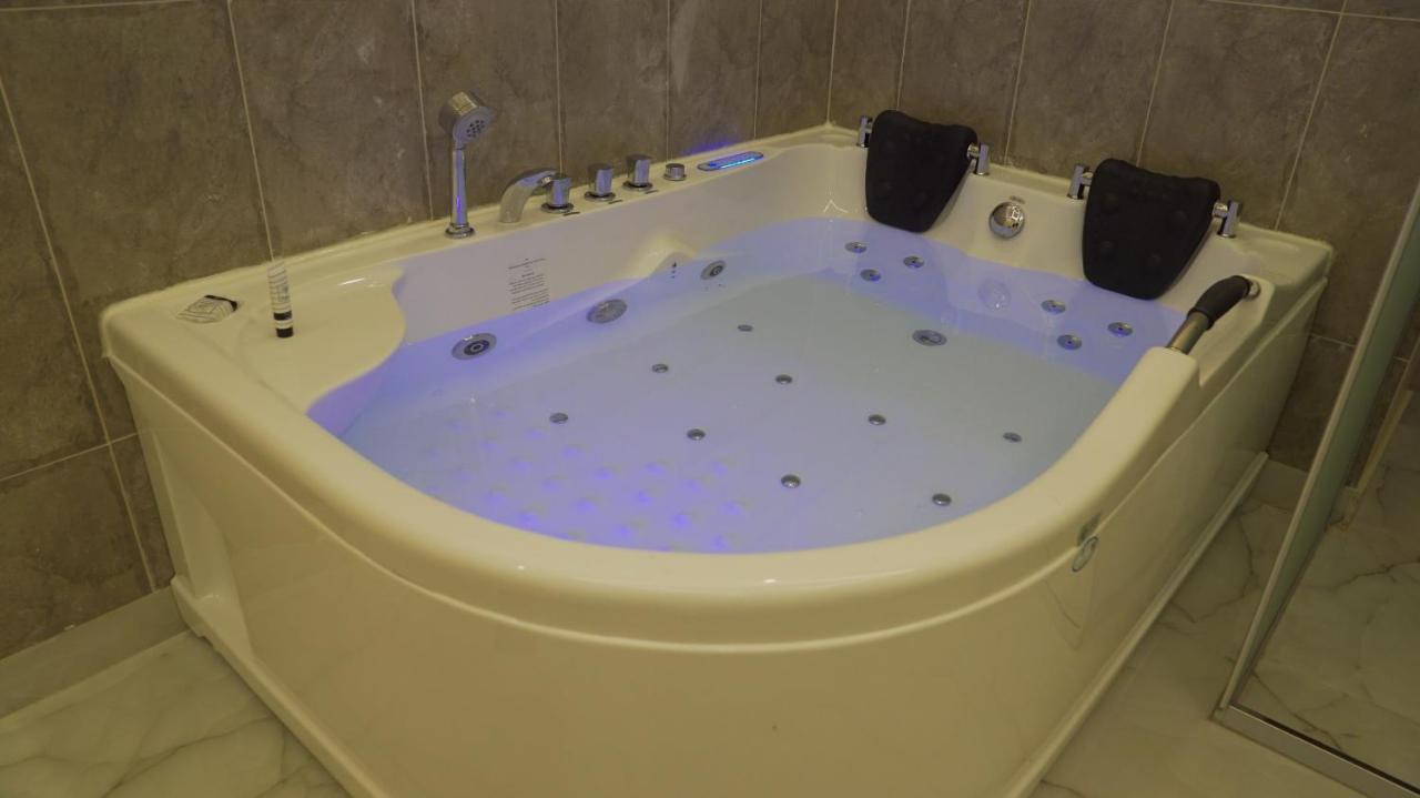 Ewaan Alnagaa Aparthotel Jeddah Ngoại thất bức ảnh